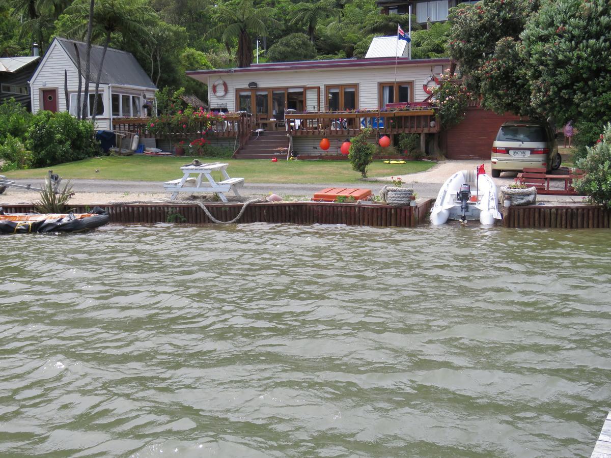 Waterfront Bed And Breakfast Picton Exterior foto